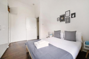 Maida Vale Modern Flat